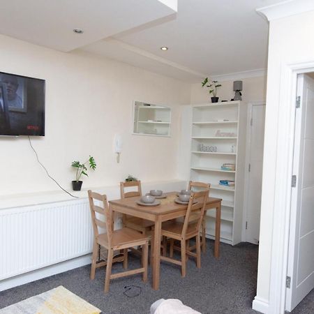 Evergreen Apartments-Flat 7, London Eksteriør billede