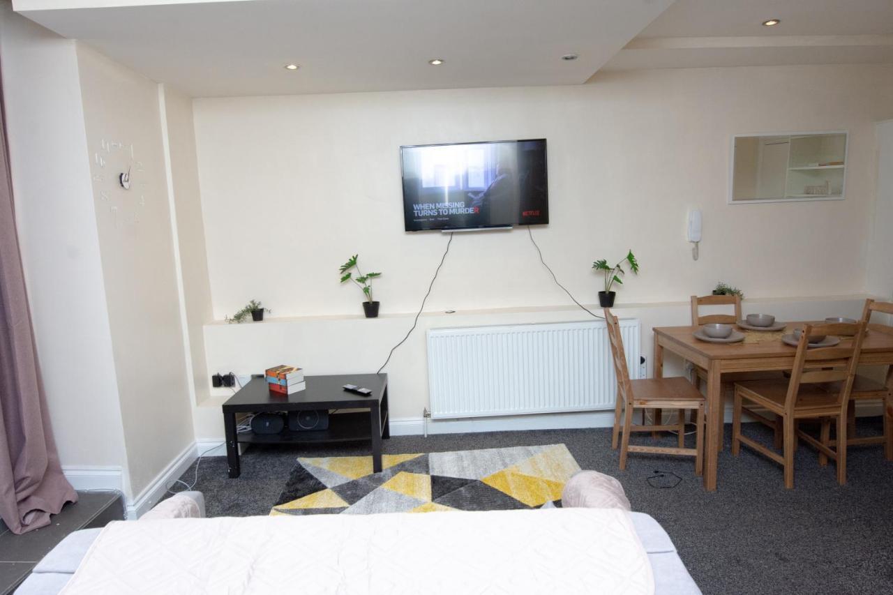 Evergreen Apartments-Flat 7, London Eksteriør billede